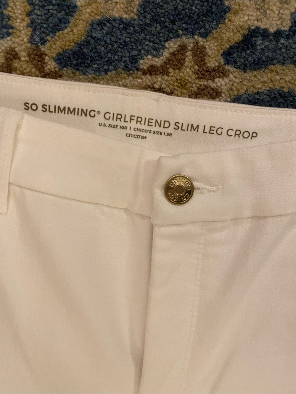 Chico's So-Slimming Girlfriend Slim Leg Crops • Size 1.5 = 10 Misses - Picture 6 of 10